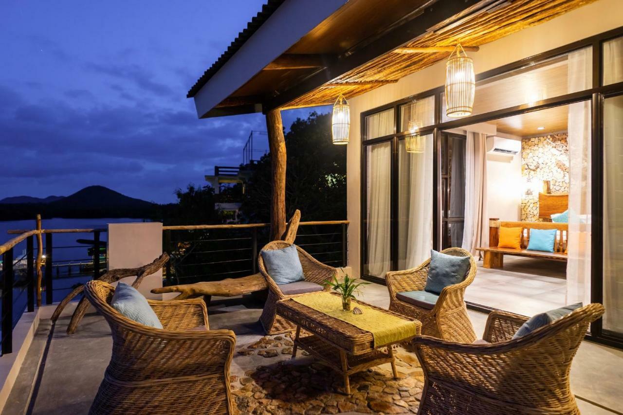 La Estancia Busuanga Luaran gambar